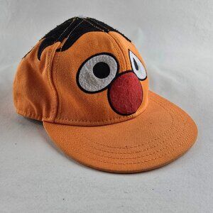 Vintage Sesame Street Hat Mens 7 3/8 Orange Ernie Character Fitted Cap Wool